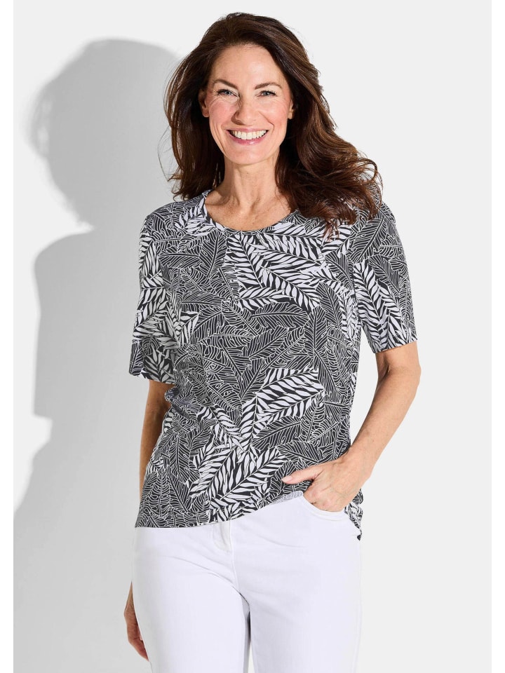 Рубашка черного / белого / с рисунком GOLDNER
Рубашка черного / белого / с рисунком GOLDNER