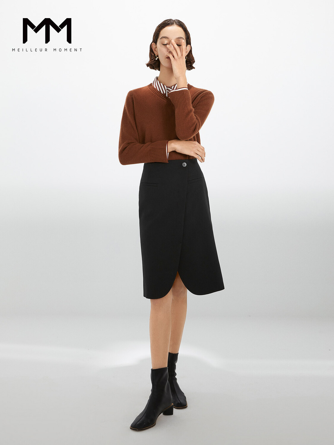 Юбка Mai Meng с разрезами короткая, черный
Юбка Mai Meng с разрезами короткая, черный