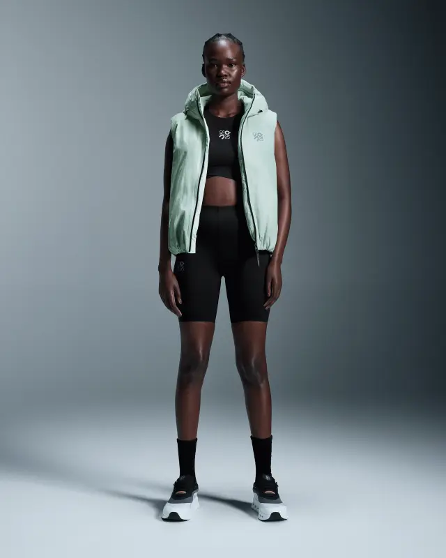 Стеганый жилет loewe On-Running, белый
Стеганый жилет loewe On-Running, белый