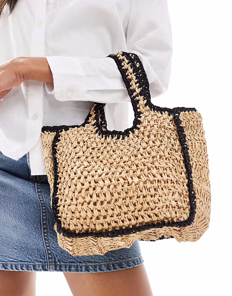 Мини-сумка Native Youth из рафии с контрастным краем черного и натурального цветов 
Мини-сумка Native Youth из рафии с контрастным краем черного и натурального цветов