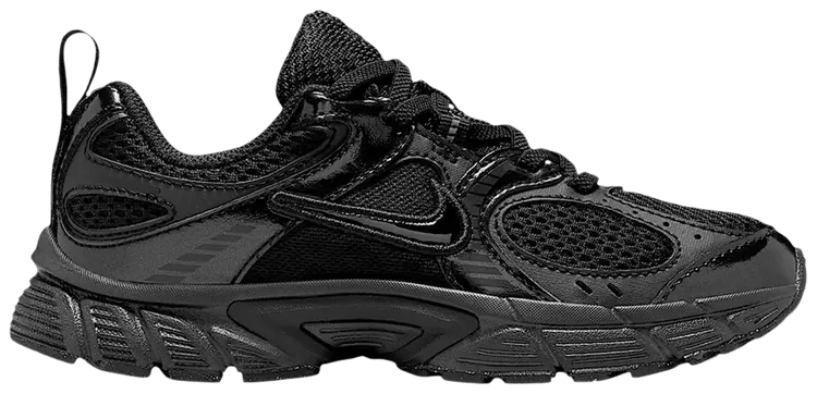 Кроссовки Nike V5 RNR PS, черный
Кроссовки Nike V5 RNR PS, черный