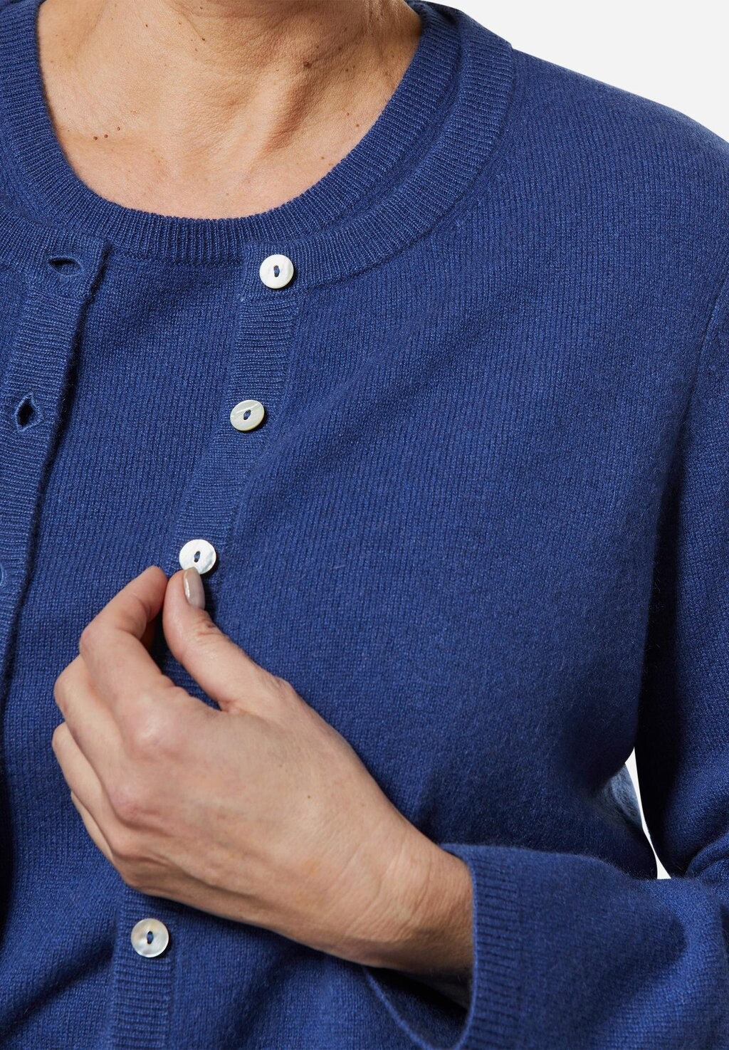 Кардиган GOLDNER, темно-синий
Кардиган GOLDNER, темно-синий