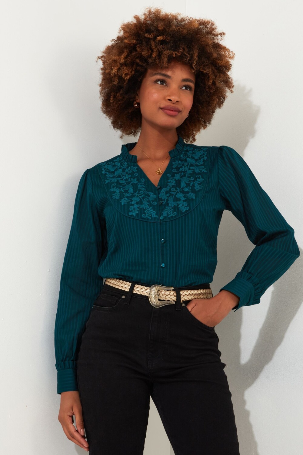 Винтажная вышитая кокетливая блузка без воротника с длинными рукавами Joe Browns, зеленый
Винтажная вышитая кокетливая блузка без воротника с длинными рукавами Joe Browns, зеленый