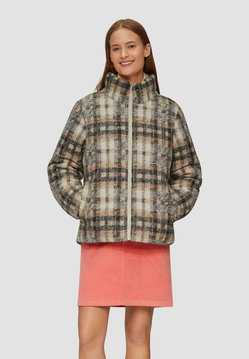 Зимняя куртка KARIERTE s.Oliver, бежевый
Зимняя куртка KARIERTE s.Oliver, бежевый