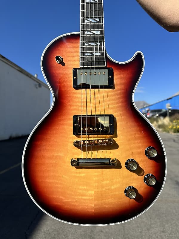 Электрогитара Gibson Les Paul Modern Supreme Fireburst New Unplayed Auth Dealer 8lb 10oz #074
Электрогитара Gibson Les Paul Modern Supreme Fireburst New Unplayed Auth Dealer 8lb 10oz #074