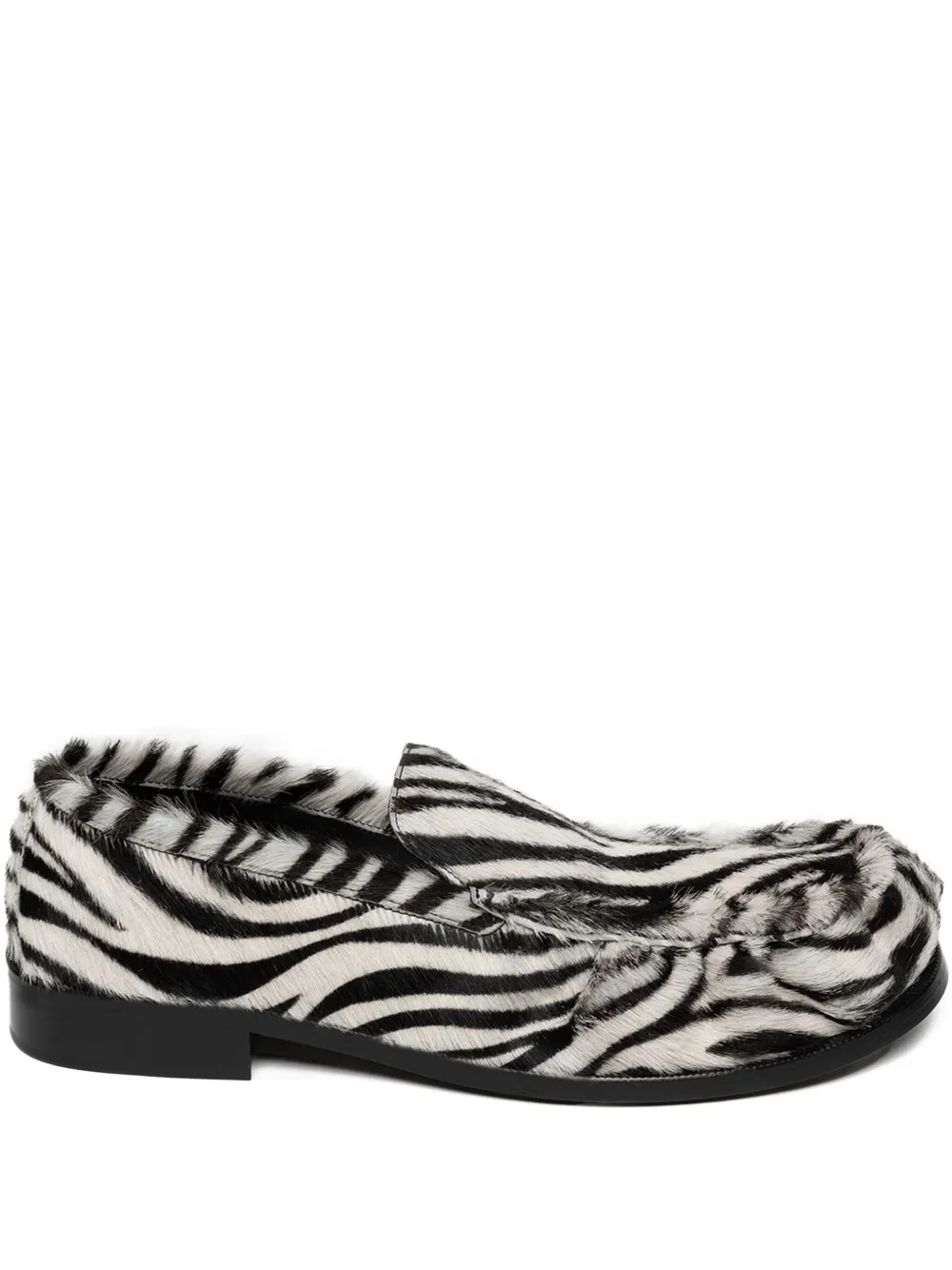 Лоферы с зебровым принтом DRIES VAN NOTEN, черный
Лоферы с зебровым принтом DRIES VAN NOTEN, черный