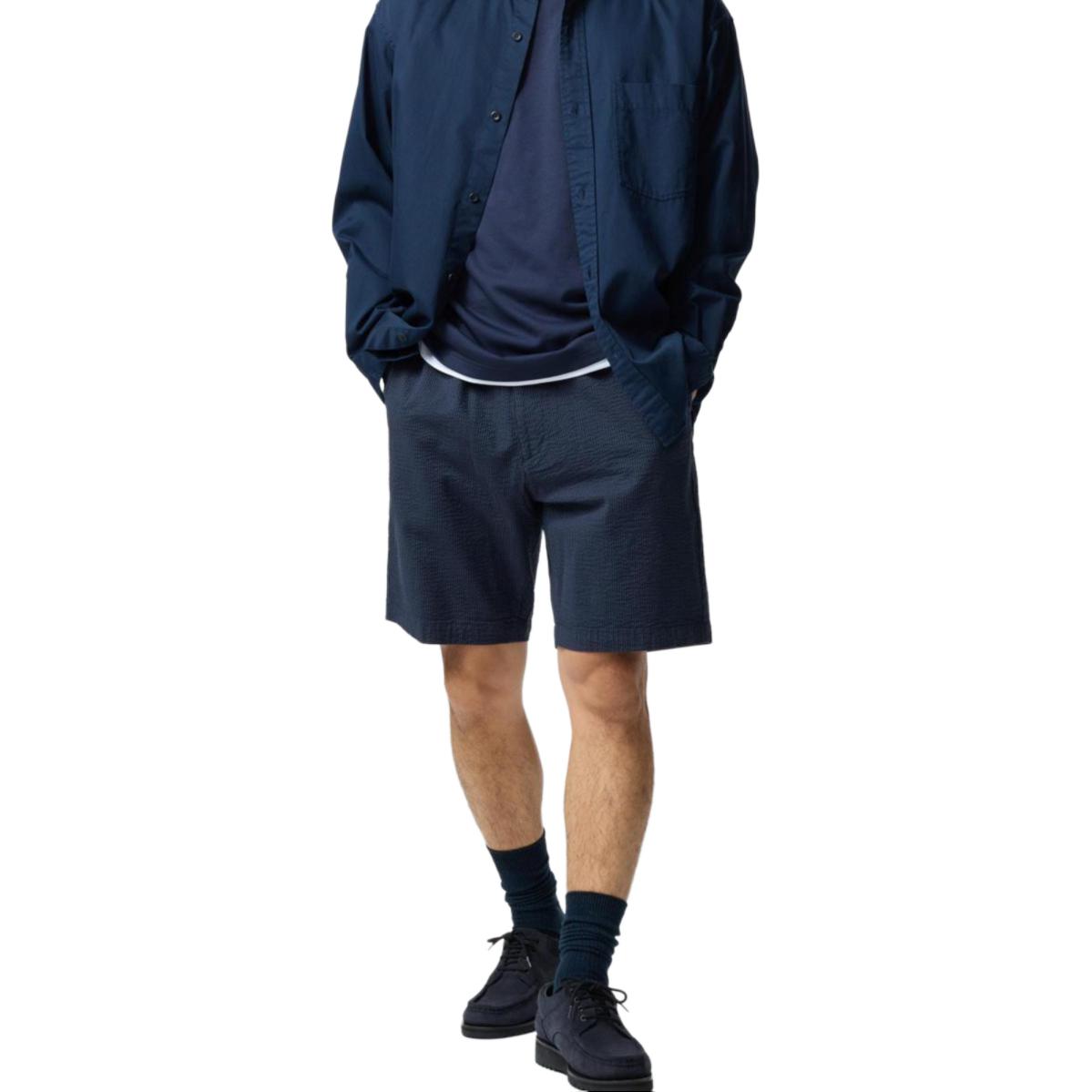 UNIQLO Повседневные шорты мужские темно-синие
UNIQLO Повседневные шорты мужские темно-синие