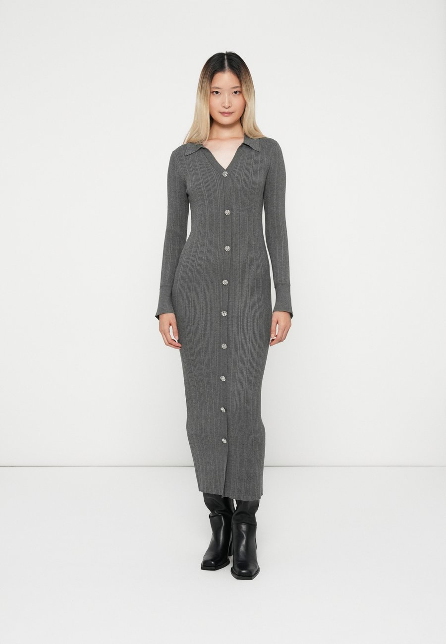 Платье YAS YASMIQLO KNIT DRESS, Dark Grey/Mottled Dark Grey
Платье YAS YASMIQLO KNIT DRESS, Dark Grey/Mottled Dark Grey
