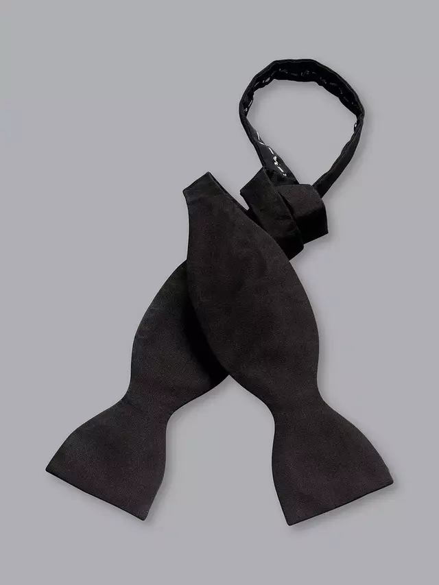 Галстук Charles Tyrwhitt Barathea Silk Bow, черный
Галстук Charles Tyrwhitt Barathea Silk Bow, черный