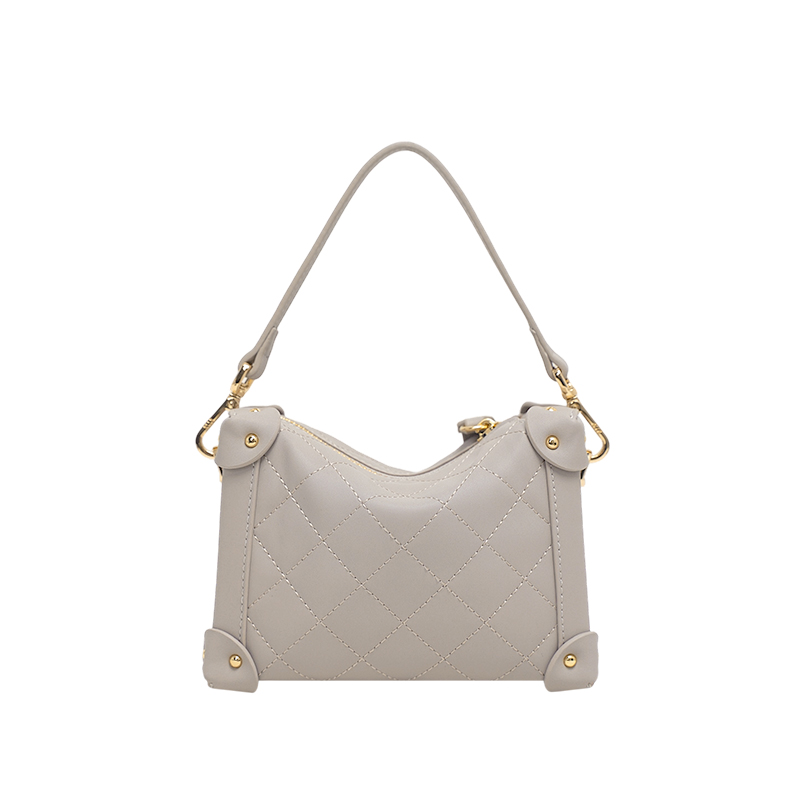 ELLE Синтетическая кожаная сумка через плечо Women's Premium Gray
ELLE Синтетическая кожаная сумка через плечо Women's Premium Gray