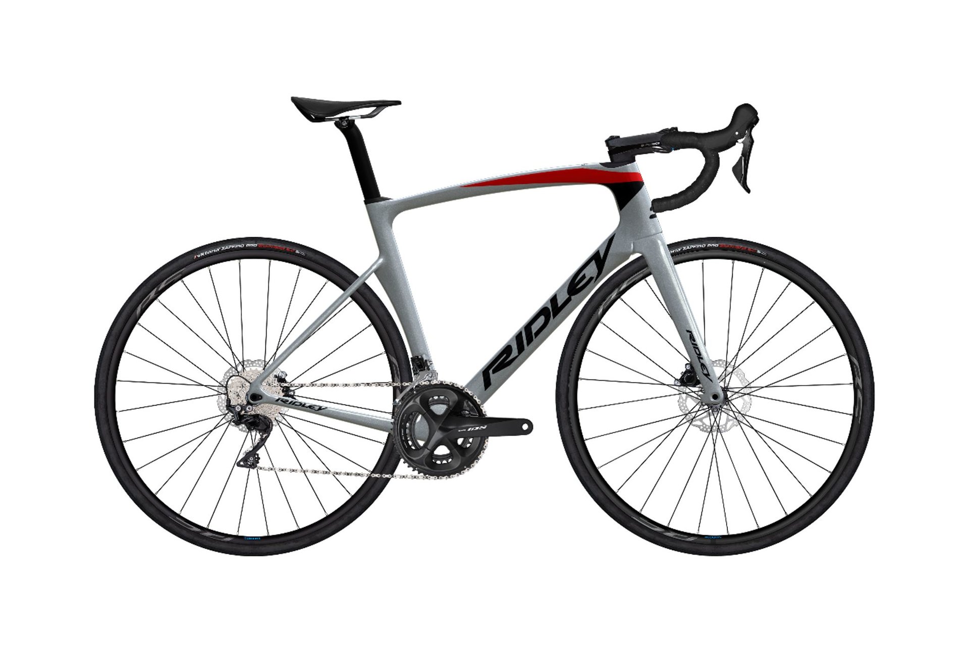 Шоссейный велосипед Ridley Noah disc - 105 2x11 - 28 дюймов - diamant, silber | silver-black / nhd01bs
Шоссейный велосипед Ridley Noah disc - 105 2x11 - 28 дюймов - diamant, silber | silver-black / nhd01bs