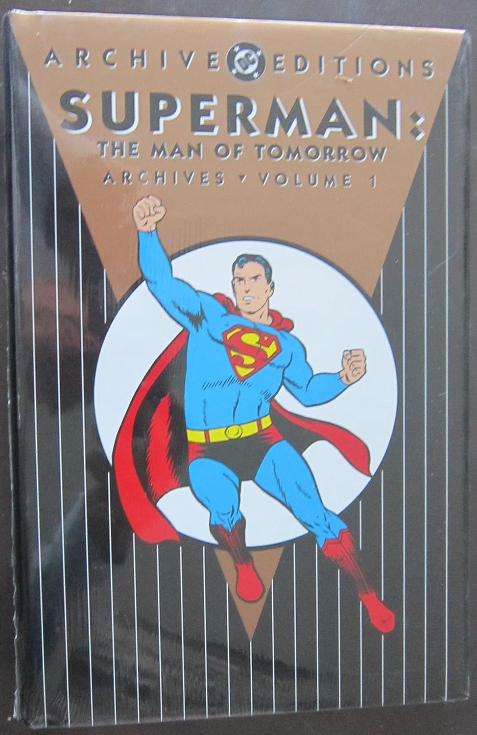 Superman: The Man of Tomorrow Archives, Vol. 1 (DC Archive Editions) (DC Comics)
Superman: The Man of Tomorrow Archives, Vol. 1 (DC Archive Editions) (DC Comics)
