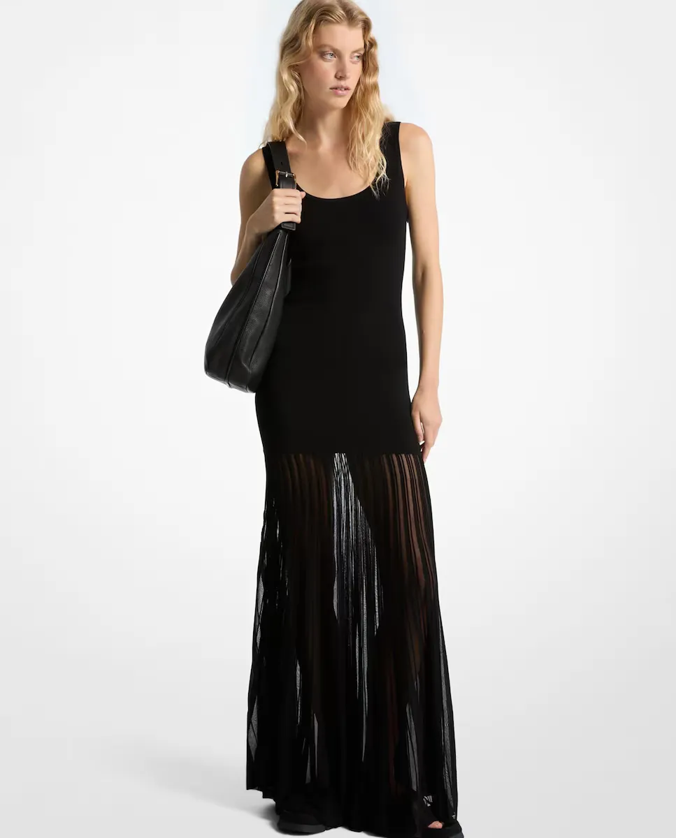 Длинное трикотажное платье стрейч с прозрачными пленками Michael Michael Kors, чёрный
Длинное трикотажное платье стрейч с прозрачными пленками Michael Michael Kors, чёрный