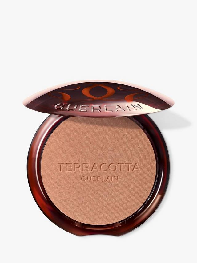 Терракотовая пудра для бронзирования Bronzing Powder - 96% натуральных ингредиентов Guerlain, 02 Medium Cool
Терракотовая пудра для бронзирования Bronzing Powder - 96% натуральных ингредиентов Guerlain, 02 Medium Cool