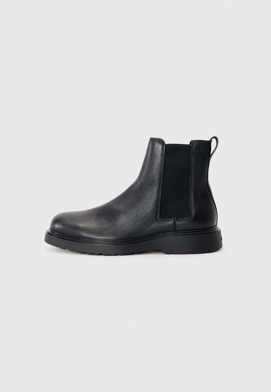 Ботинки Calvin Klein Jeans COMBAT, Triple Black/Black
Ботинки Calvin Klein Jeans COMBAT, Triple Black/Black