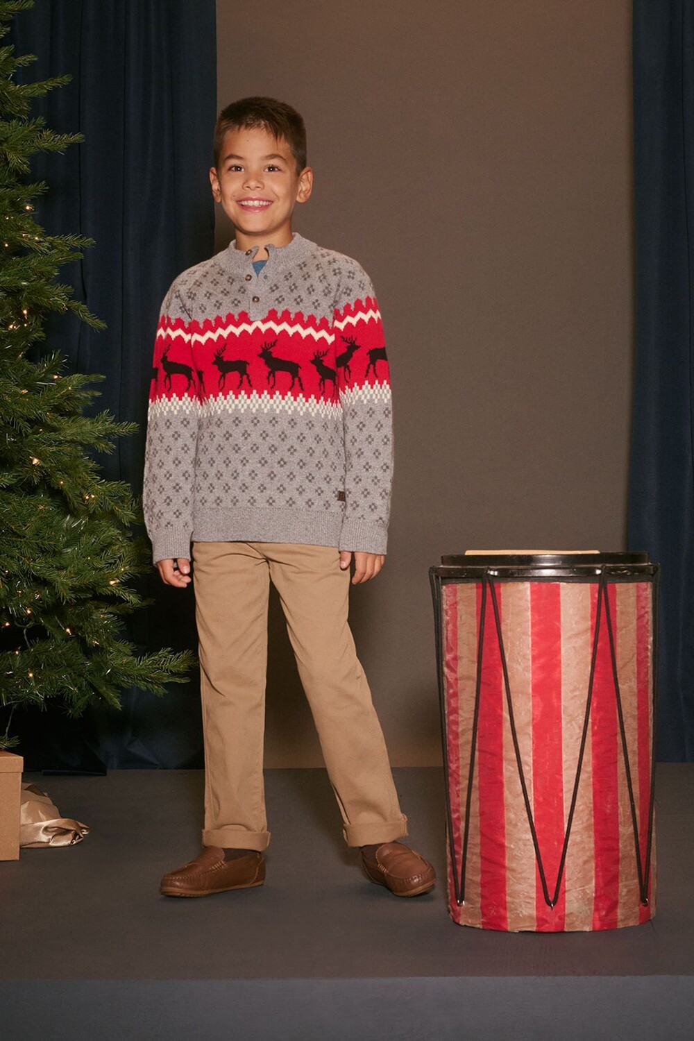 Зимний свитер с воротником стойкой с изображением лосей Hatley, серый
Зимний свитер с воротником стойкой с изображением лосей Hatley, серый