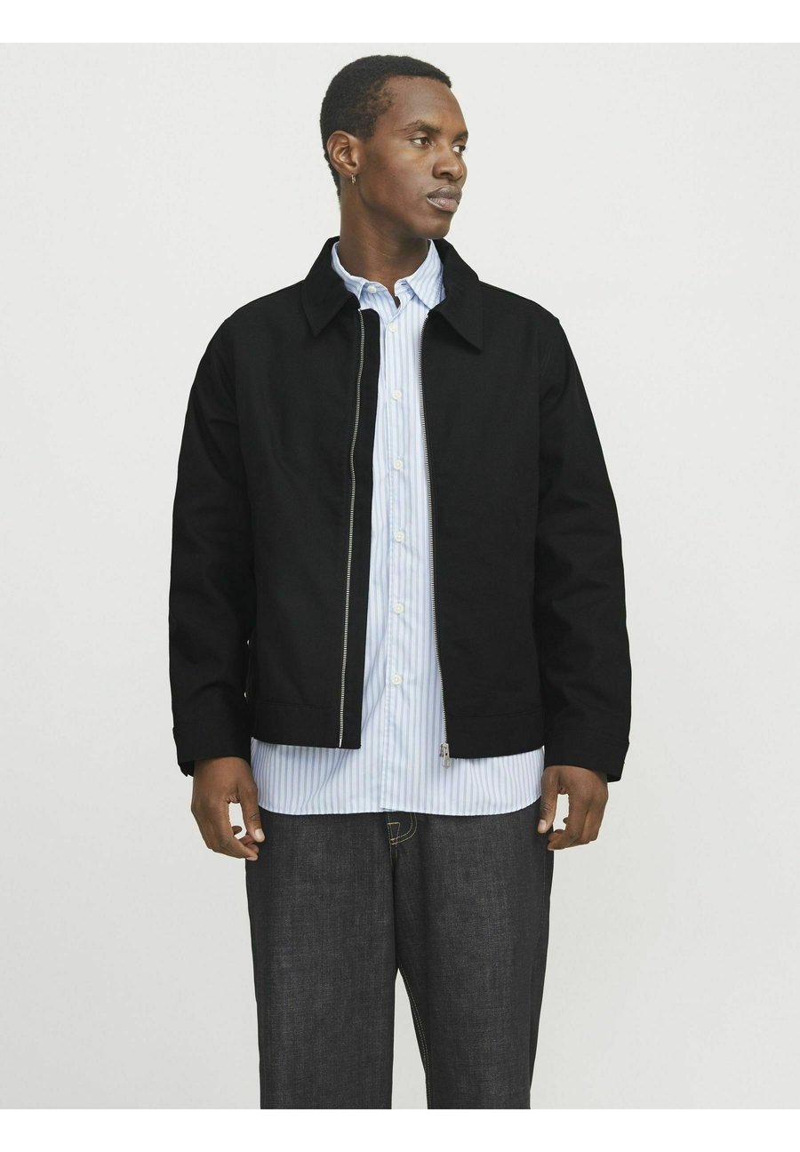 Куртка Jack & Jones Light jacket, Black
Куртка Jack & Jones Light jacket, Black