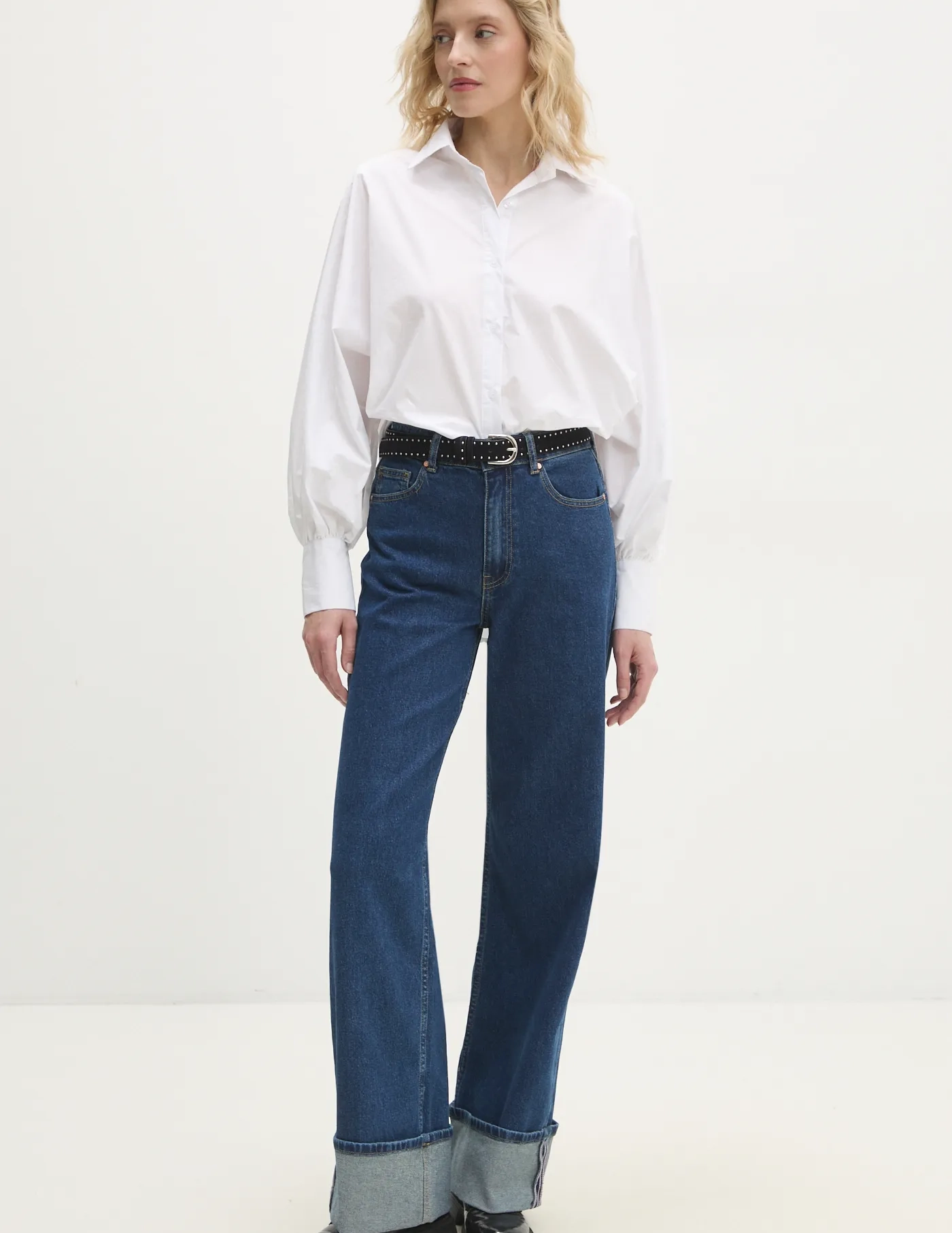 Джинсы Answear Lab, темно-синий
Джинсы Answear Lab, темно-синий