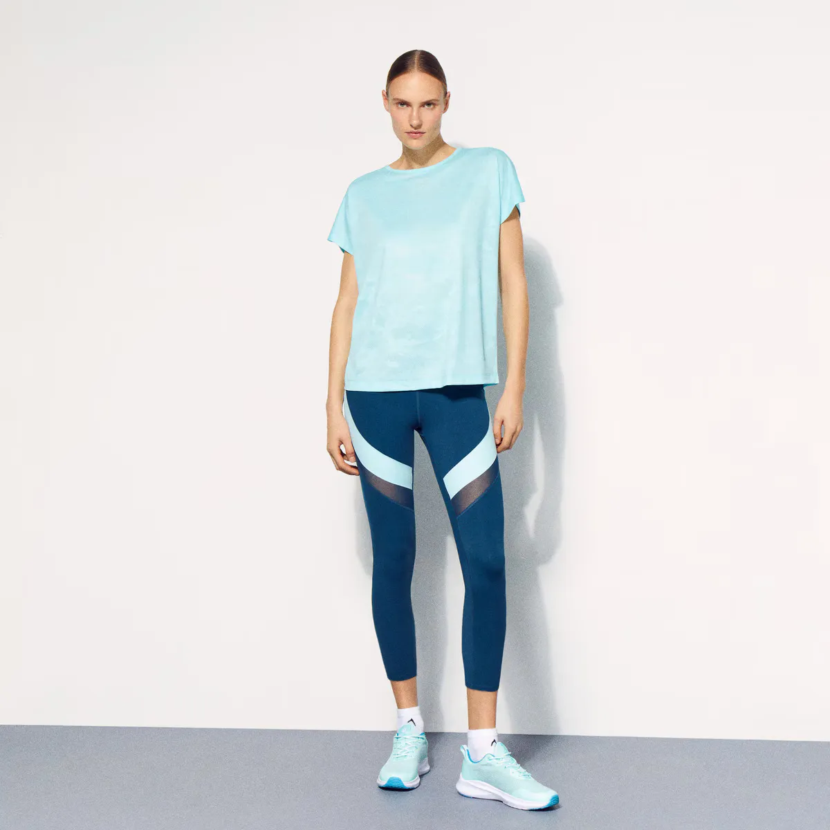 Женская тренировочная футболка Boomerang с короткими рукавами из жаккарда, цвет 400 Azul
Женская тренировочная футболка Boomerang с короткими рукавами из жаккарда, цвет 400 Azul