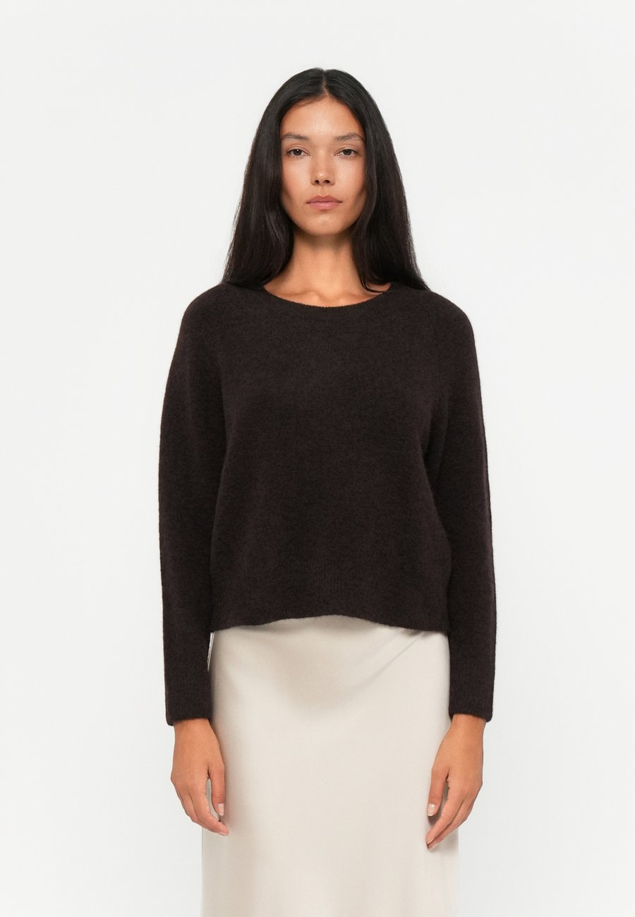 Джемпер Samsøe Samsøe NOR SHORT, Black Coffee/Dark Brown
Джемпер Samsøe Samsøe NOR SHORT, Black Coffee/Dark Brown