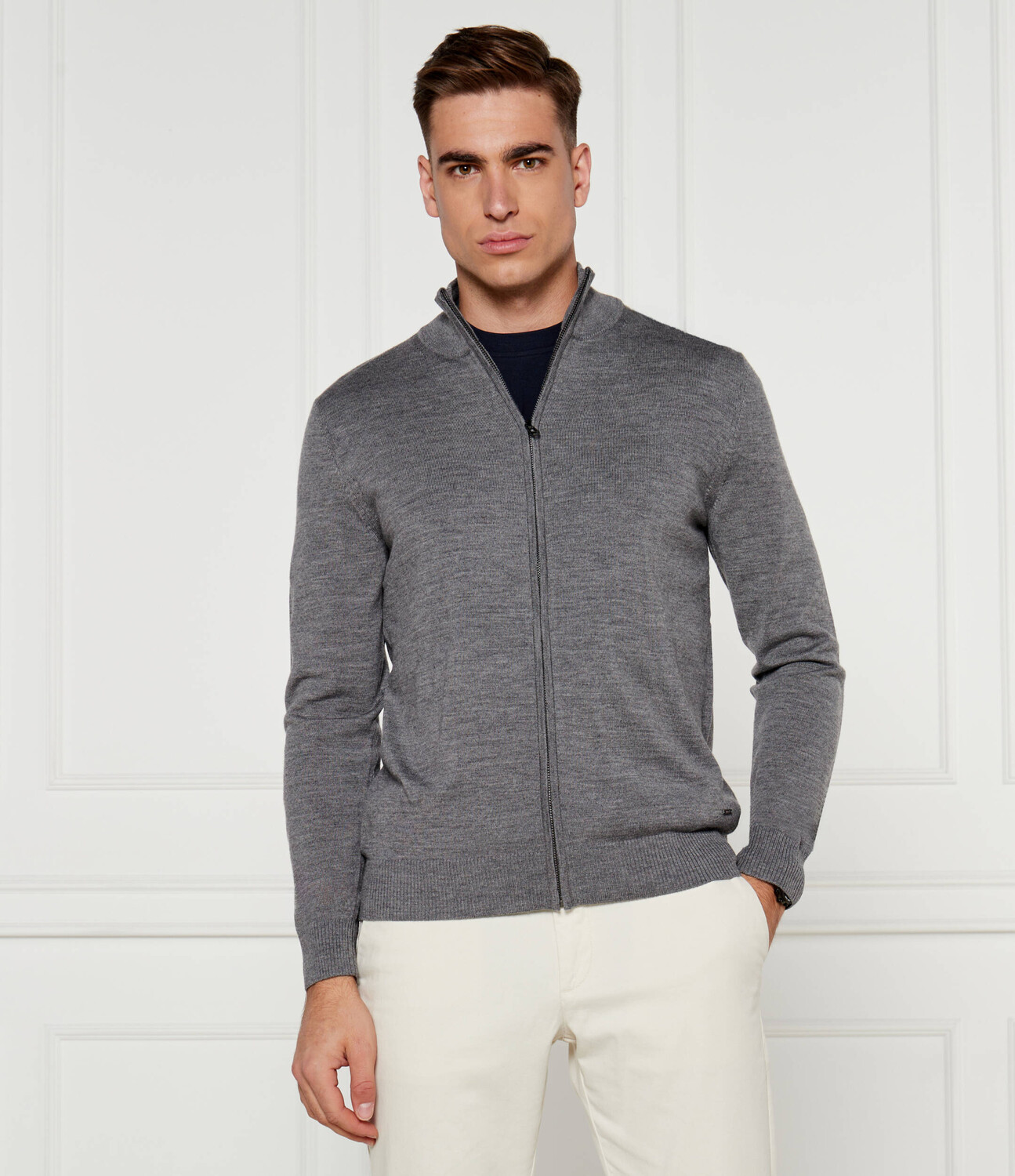 Свитер Joop! JK-06Davis Regular Fit, серый
Свитер Joop! JK-06Davis Regular Fit, серый