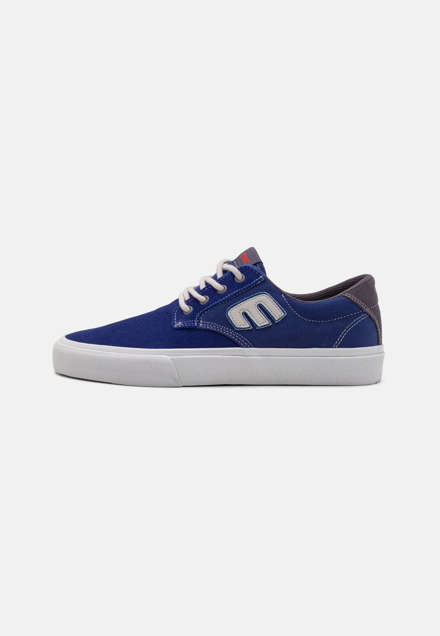 Кроссовки Etnies BARGE PLUS, Navy/Dark Grey/Blue/Dark Blue
Кроссовки Etnies BARGE PLUS, Navy/Dark Grey/Blue/Dark Blue