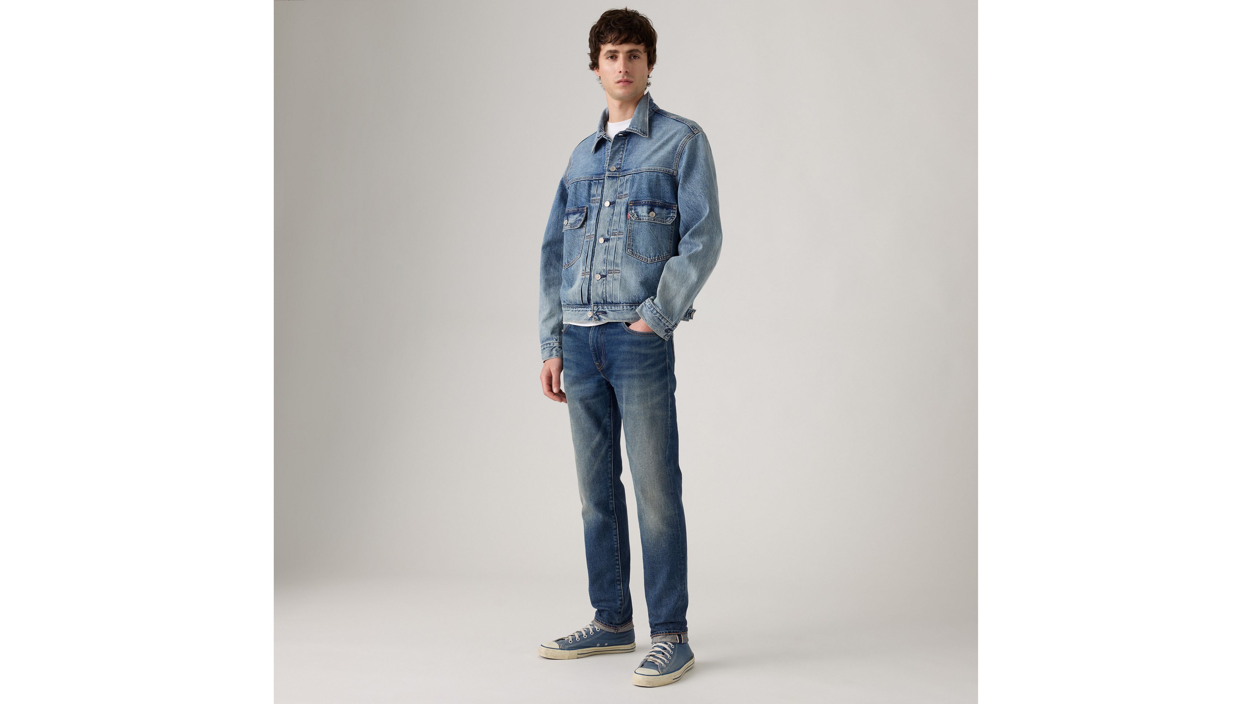 Мужские джинсы 512 Slim Taper Fit Selvedge Levi's, Music To My Ears - Dark Wash
Мужские джинсы 512 Slim Taper Fit Selvedge Levi's, Music To My Ears - Dark Wash