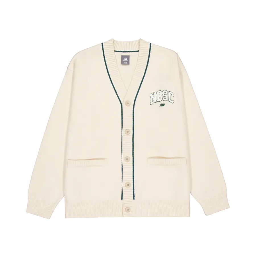 Трикотажная мужская синяя футболка New Balance
Трикотажная мужская синяя футболка New Balance