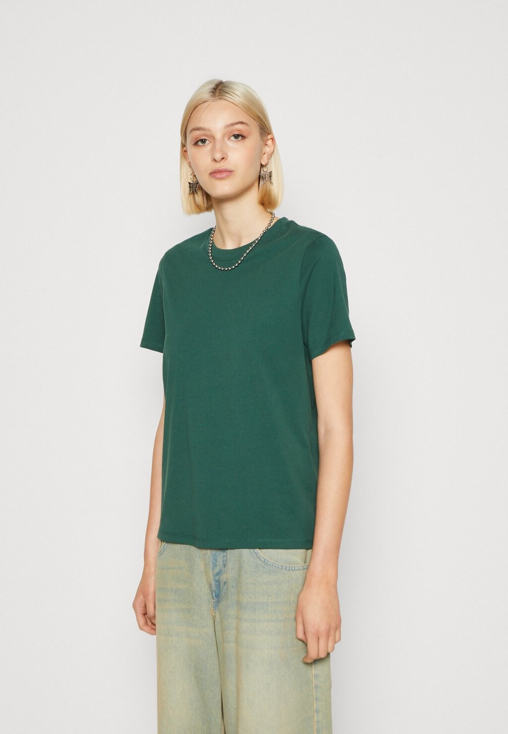 Базовая футболка PCRIA SOLID TEE Pieces, треккинговый зеленый
Базовая футболка PCRIA SOLID TEE Pieces, треккинговый зеленый