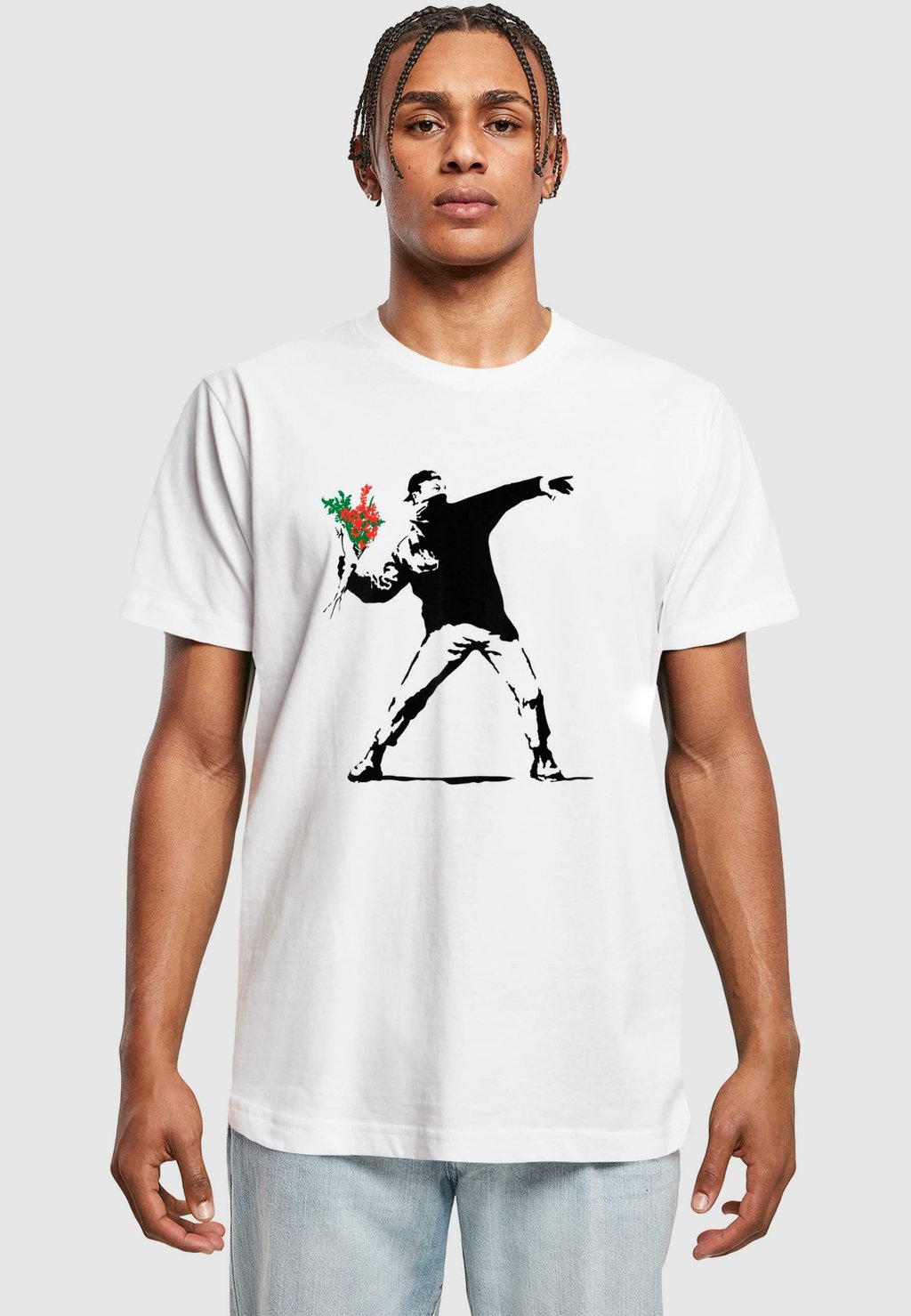 Футболка с принтом BANKSY - LOVE IS IN THE AIR Merchcode, белый
Футболка с принтом BANKSY - LOVE IS IN THE AIR Merchcode, белый