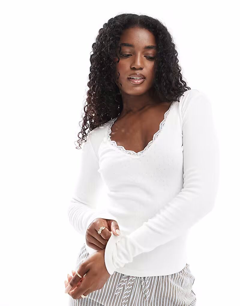 Топ для сна Cotton On с длинными рукавами и кружевной отделкой вафельного цвета, кремовый Cotton:On
Топ для сна Cotton On с длинными рукавами и кружевной отделкой вафельного цвета, кремовый Cotton:On