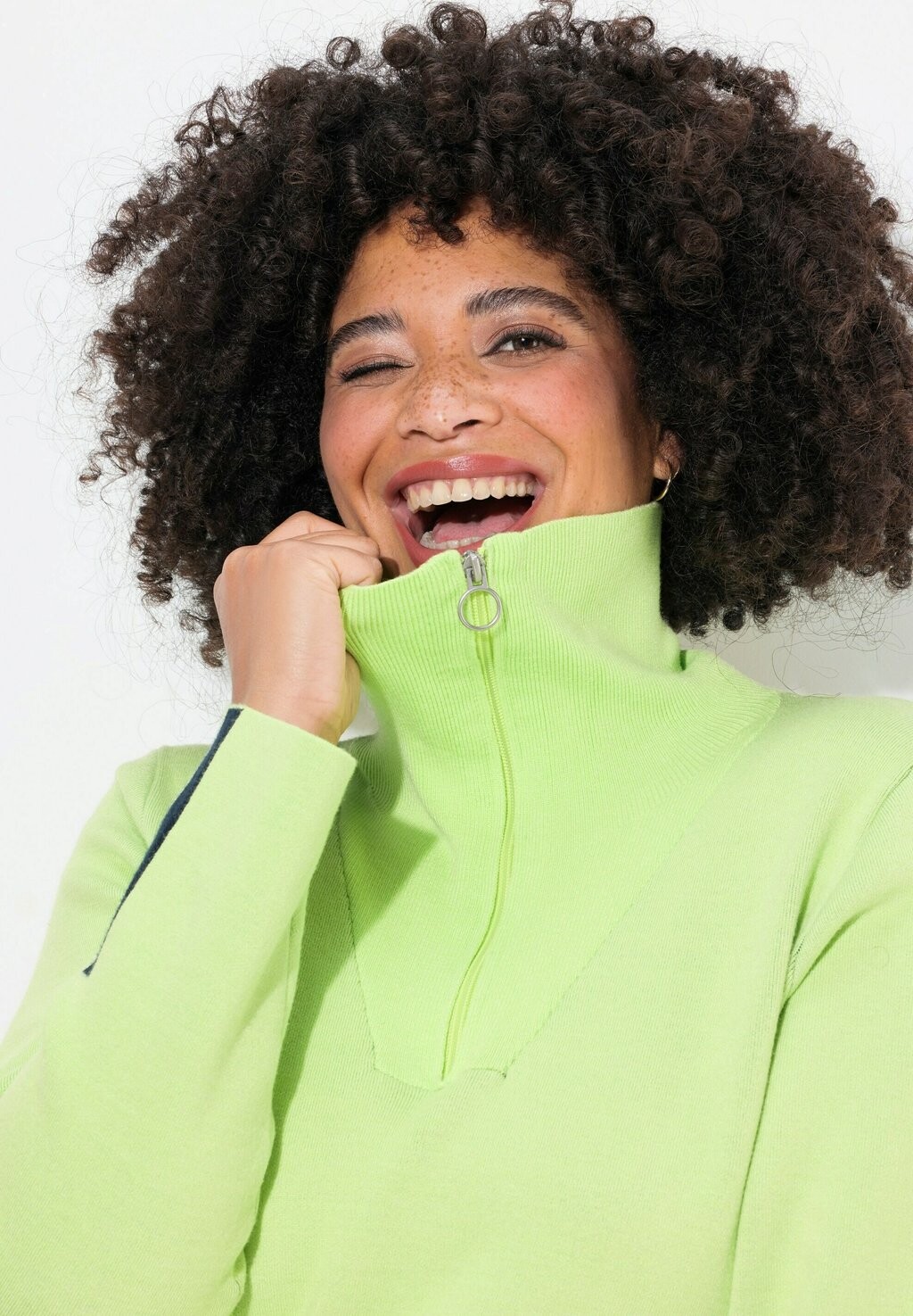 Джемпер DOUBLE-FACED ZIP-UP COLLAR Angel of Style, светло-зеленый
Джемпер DOUBLE-FACED ZIP-UP COLLAR Angel of Style, светло-зеленый