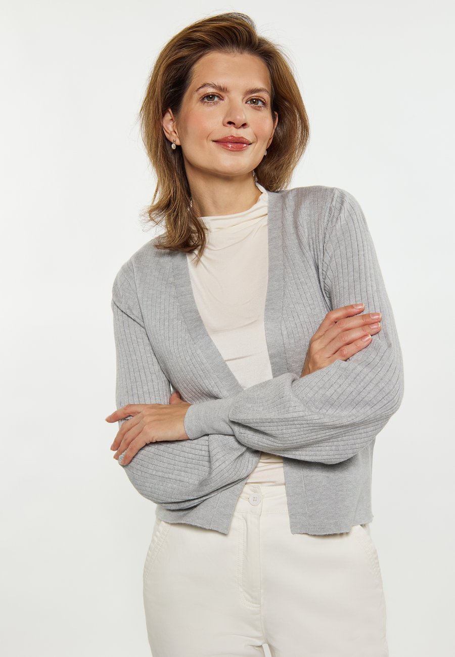 Кардиган usha Cardigan, Grau Melange/Mottled Grey
Кардиган usha Cardigan, Grau Melange/Mottled Grey