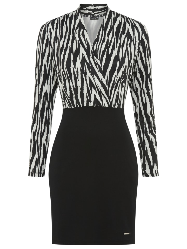 Платье из джерси с черным узором Bruno Banani
Платье из джерси с черным узором Bruno Banani