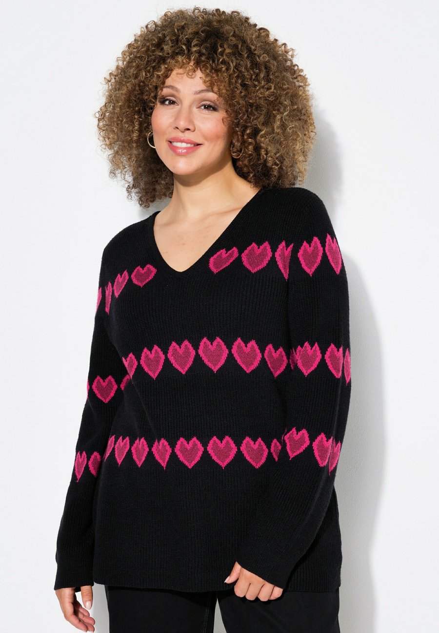 Джемпер Ulla Popken HEART PRINT LONG SLEEVE V-NECK, Black
Джемпер Ulla Popken HEART PRINT LONG SLEEVE V-NECK, Black