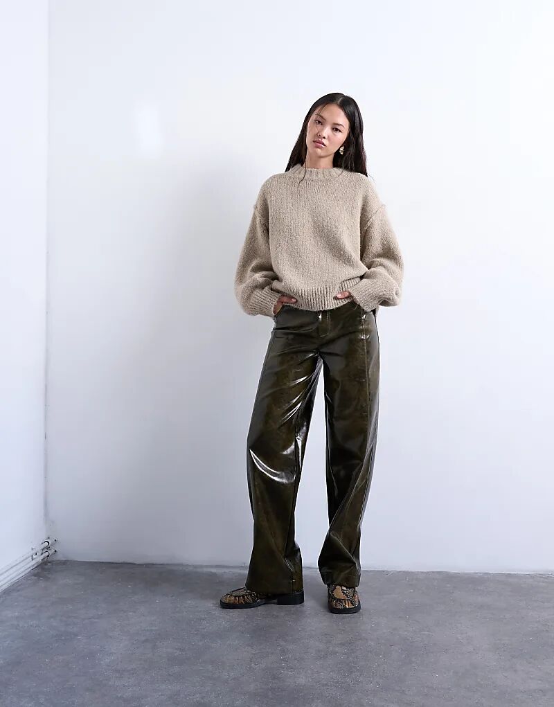 Вязаный джемпер Topshop из шерстяной смеси с пушистым открытым швом, овсяного цвета
Вязаный джемпер Topshop из шерстяной смеси с пушистым открытым швом, овсяного цвета