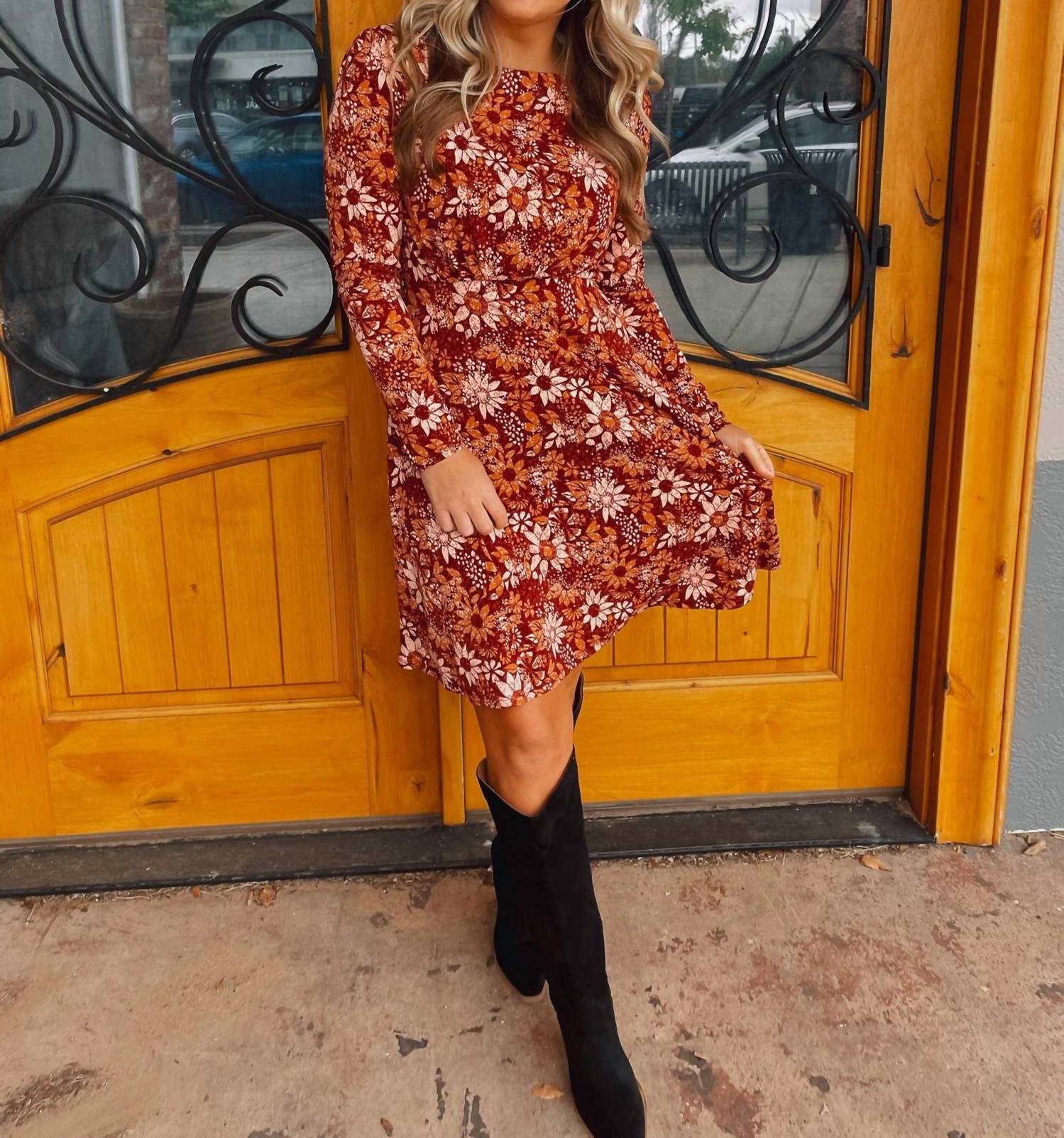 Платье Flow With You цвета кирпич/верблюжья кожа GILLI, цвет brick/camel
Платье Flow With You цвета кирпич/верблюжья кожа GILLI, цвет brick/camel