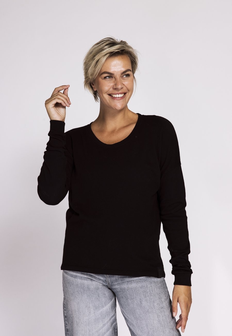 Топ Zhrill RAHEL LS, Black
Топ Zhrill RAHEL LS, Black