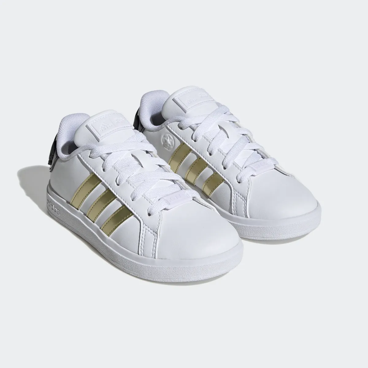 Спортивные кроссовки adidas "STAR WARS GRAND COURT 2.0 KIDS" Adidas Sportswear, белый
Спортивные кроссовки adidas "STAR WARS GRAND COURT 2.0 KIDS" Adidas Sportswear, белый