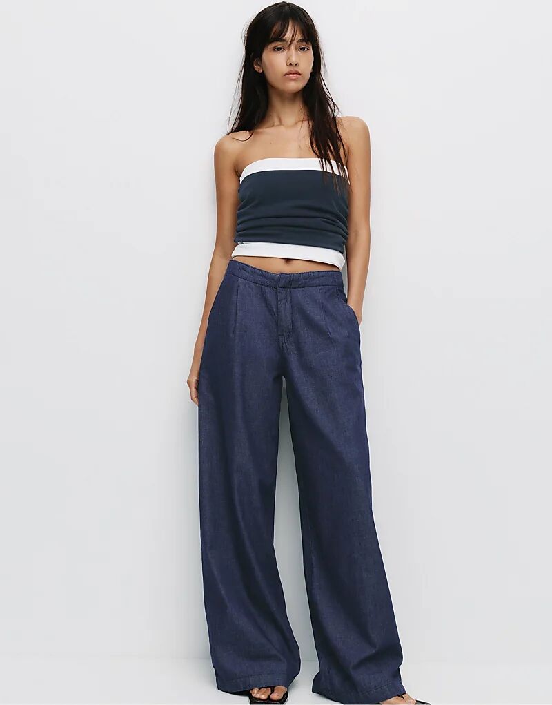 Свободные джинсы с защипами Pull&Bear темно-синего цвета
Свободные джинсы с защипами Pull&Bear темно-синего цвета