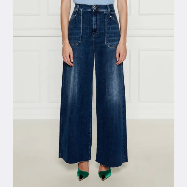 Белые джинсы-клеш Pinko, синий
Белые джинсы-клеш Pinko, синий