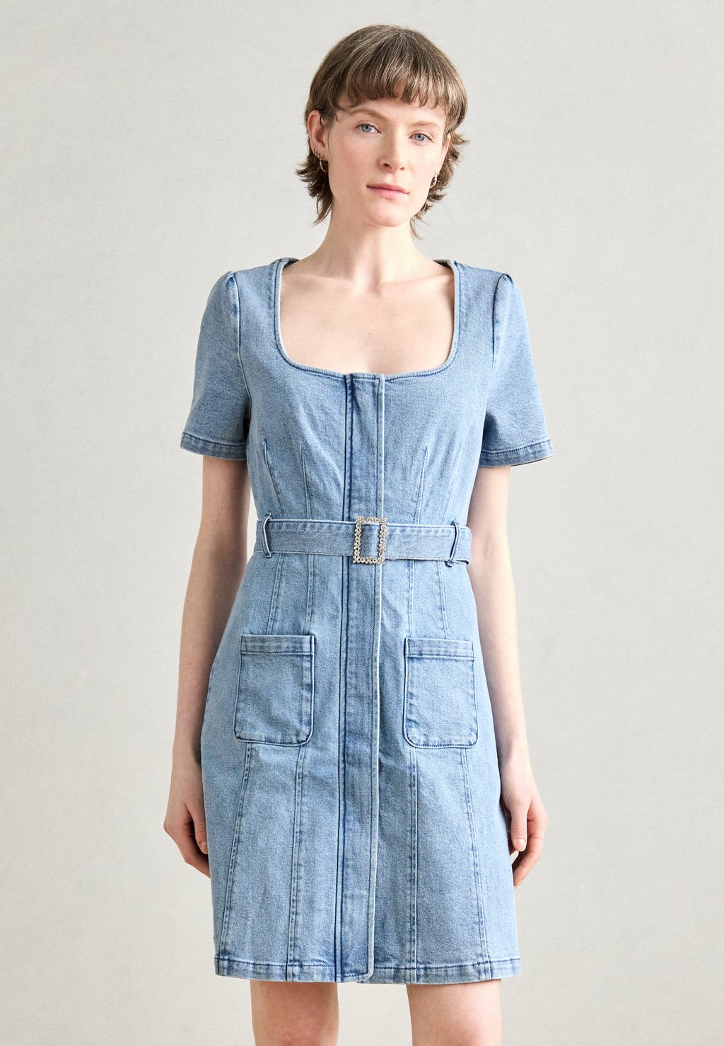 Джинсовое платье RUBIL Morgan, цвет Jean Double Stone
Джинсовое платье RUBIL Morgan, цвет Jean Double Stone