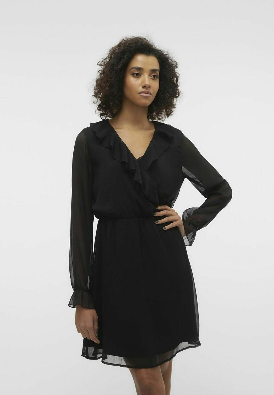 Платье Vero Moda Day dress, Black
Платье Vero Moda Day dress, Black