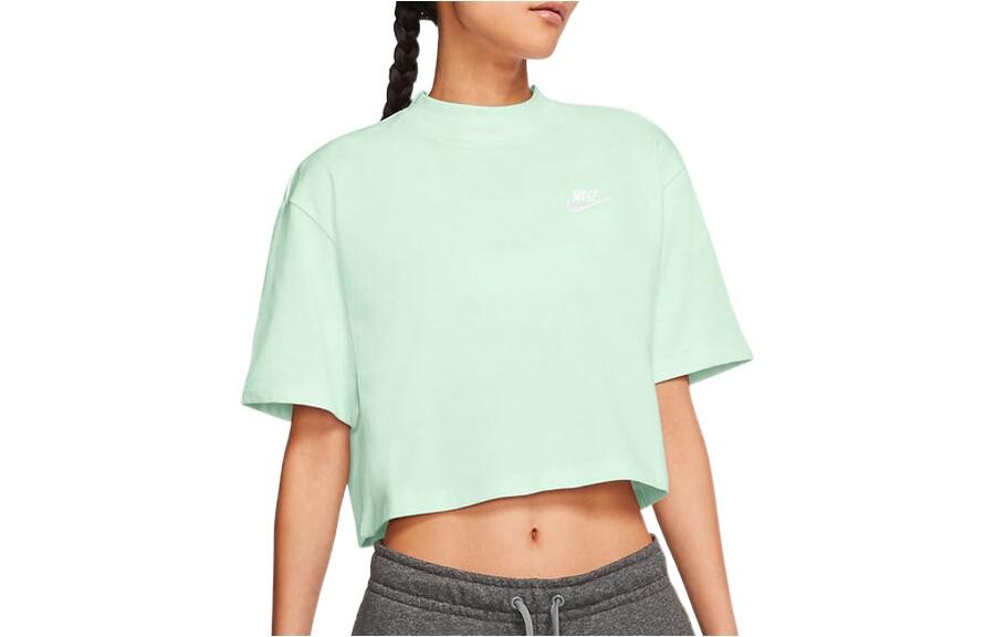 Укороченный топ женский светло-зеленый Nike 
Укороченный топ женский светло-зеленый Nike