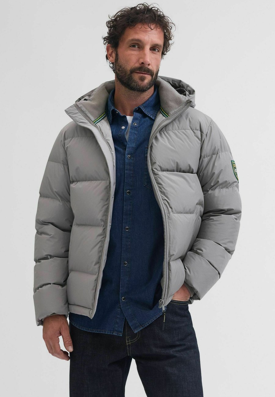 Куртка Portland Outerwear Co. DOWN PUFFER, Charcoal Gray/Grey
Куртка Portland Outerwear Co. DOWN PUFFER, Charcoal Gray/Grey