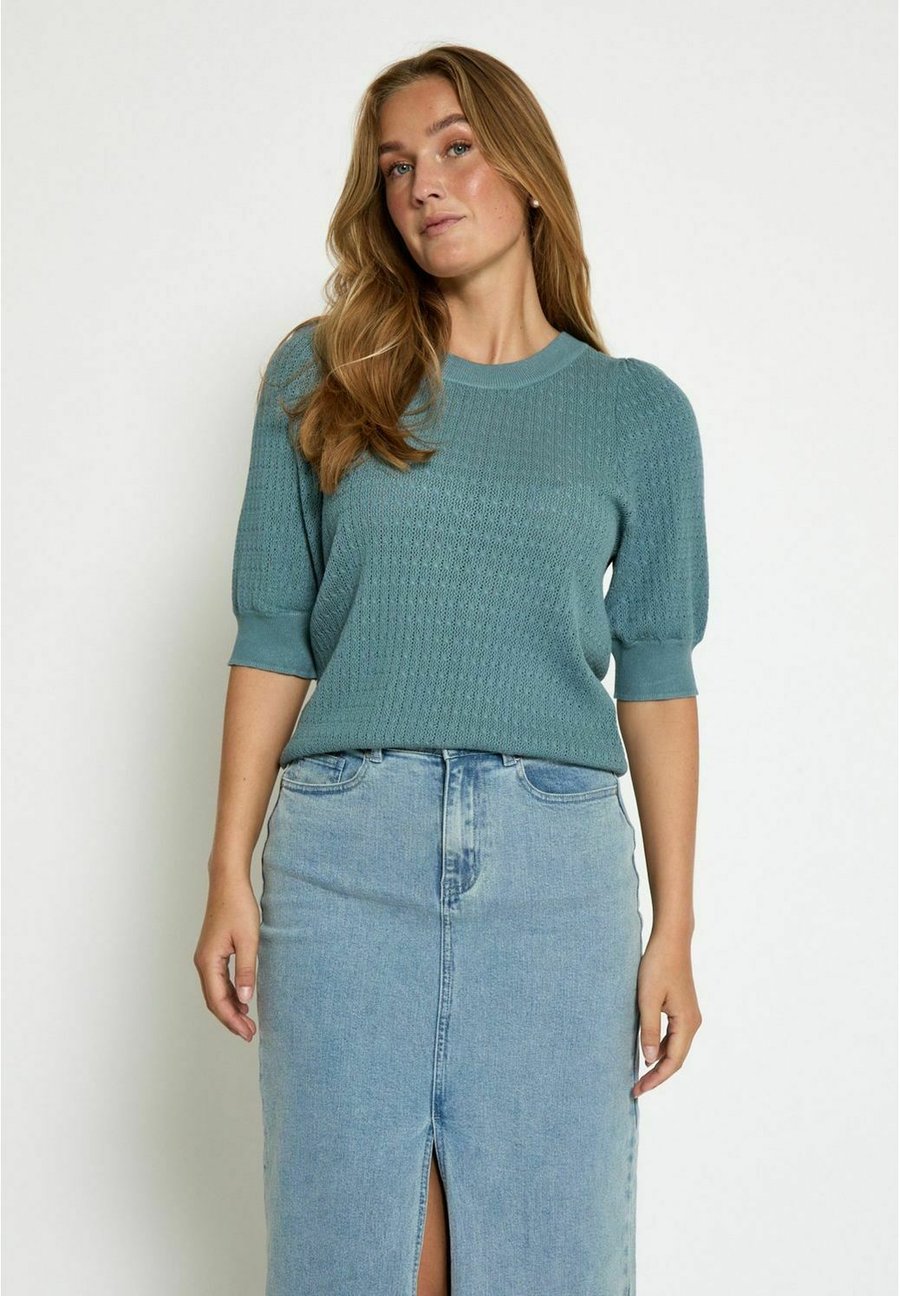 Футболка PEPPERCORN TALA PUFF SLEEVE, Smoke Blue/Blue, Серый, Футболка PEPPERCORN TALA PUFF SLEEVE, Smoke Blue/Blue
Футболка PEPPERCORN TALA PUFF SLEEVE, Smoke Blue/Blue, Серый, Футболка PEPPERCORN TALA PUFF SLEEVE, Smoke Blue/Blue