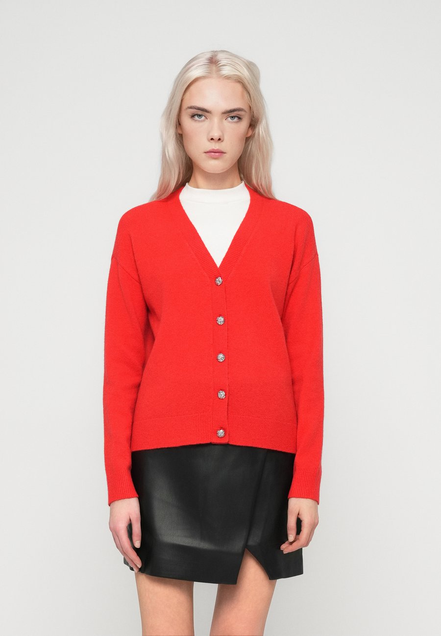 Кардиган VILA VILONA CARDIGAN, Hibiscus/Red
Кардиган VILA VILONA CARDIGAN, Hibiscus/Red