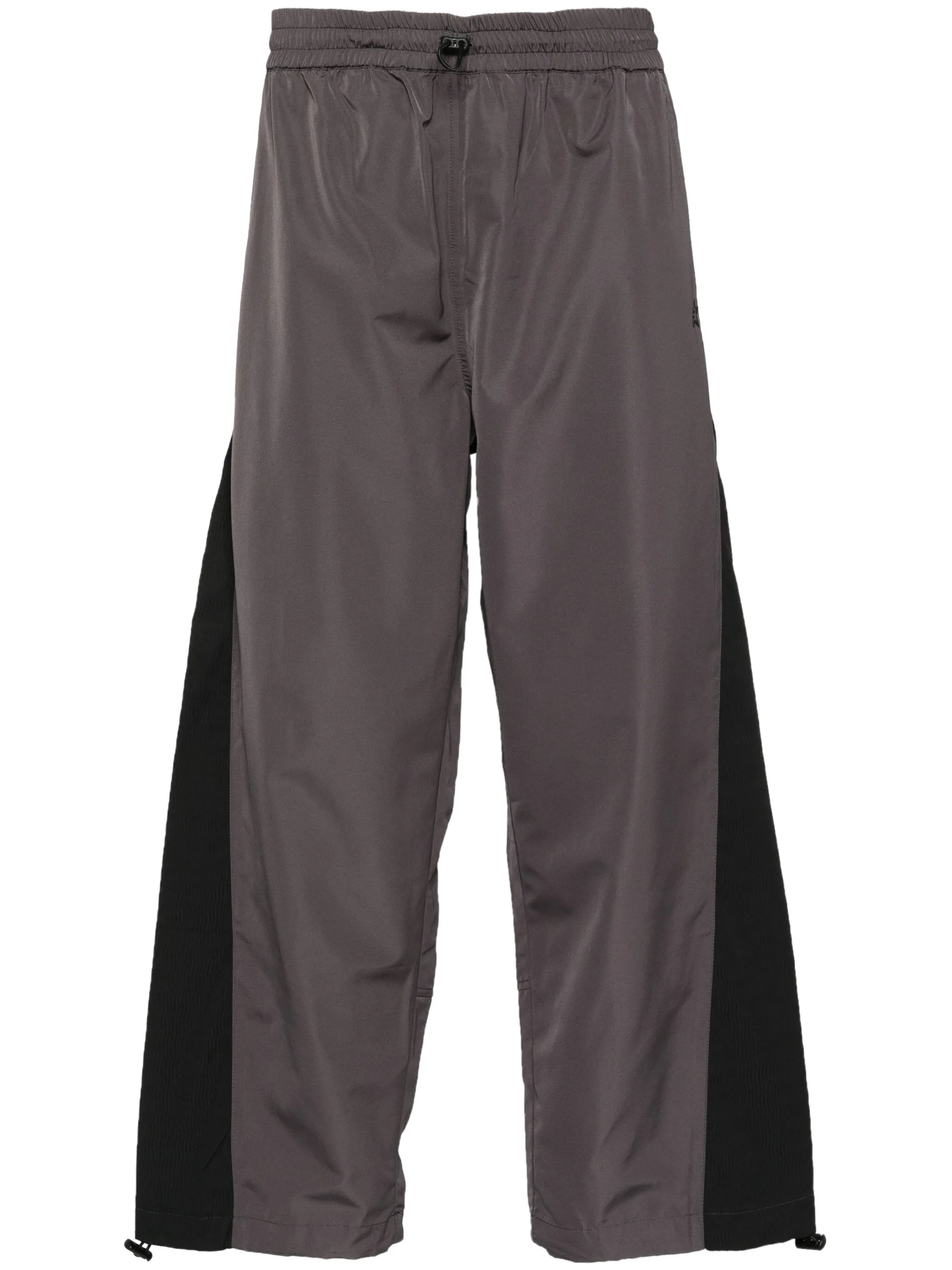 Спортивные брюки с нашивкой-логотипом Five Cm, серый
Спортивные брюки с нашивкой-логотипом Five Cm, серый