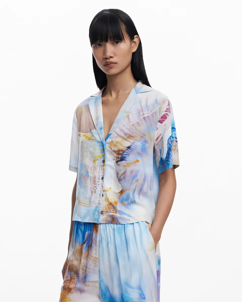 Женская укороченная рубашка ракушка Desigual, синий
Женская укороченная рубашка ракушка Desigual, синий