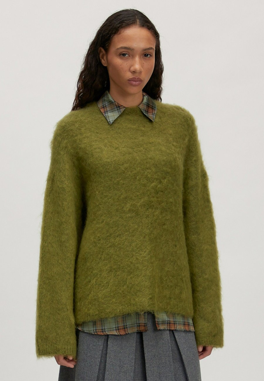 Джемпер EDITED BAILEE, Grün/Green
Джемпер EDITED BAILEE, Grün/Green